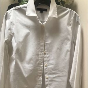 Banana Republic white shirt in size 8P